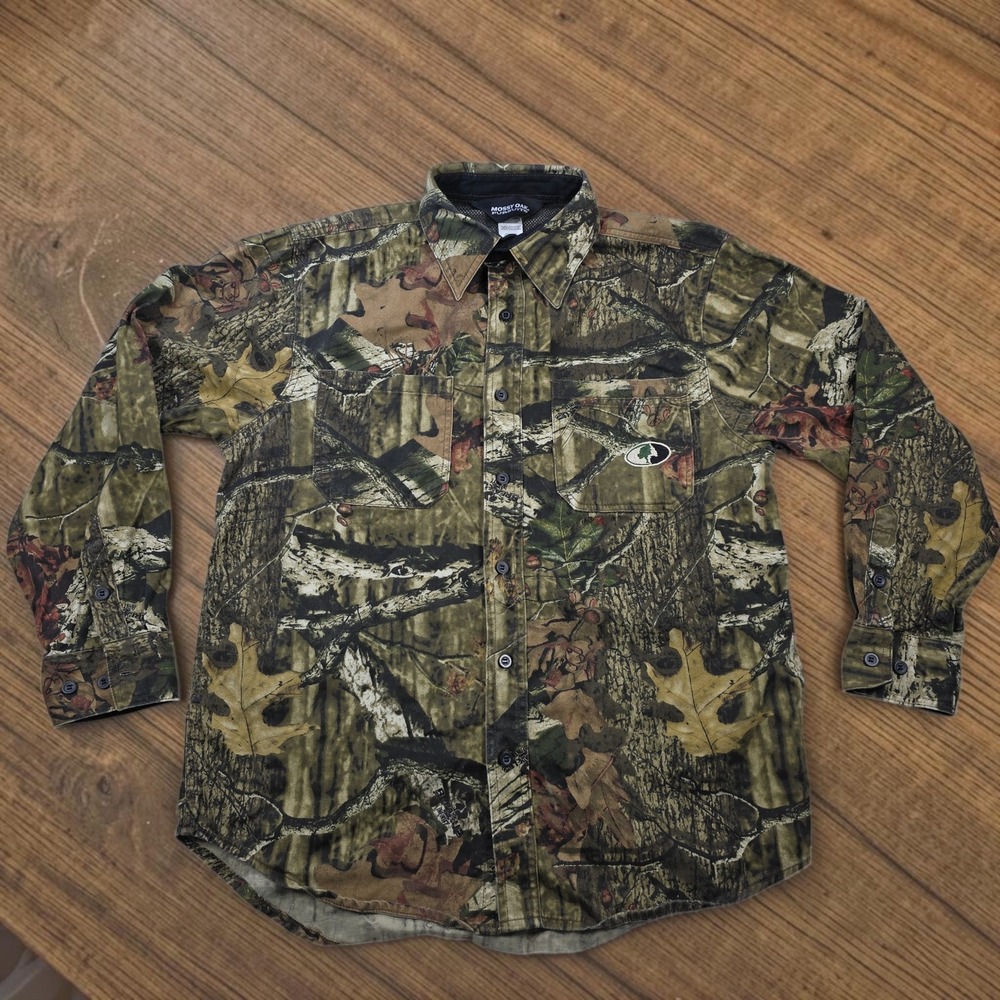 Mossy Oak Break Up Camo Button Down Shirt Mens Medium Vented Lightweight Pockets